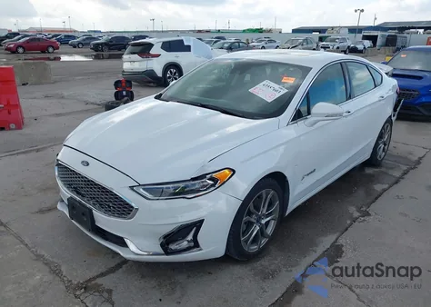 2019 Ford Fusion Hybrid Titanium from USA, damaged, VIN 3FA6P0RUXKR259292